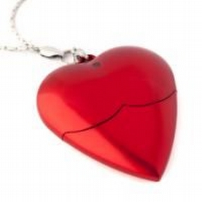 Heart USB Flash Drive (Link Chain) 8GB by Memory Mates